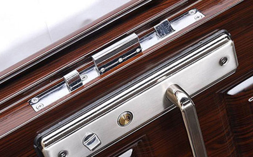 江海24小时上门开锁公司